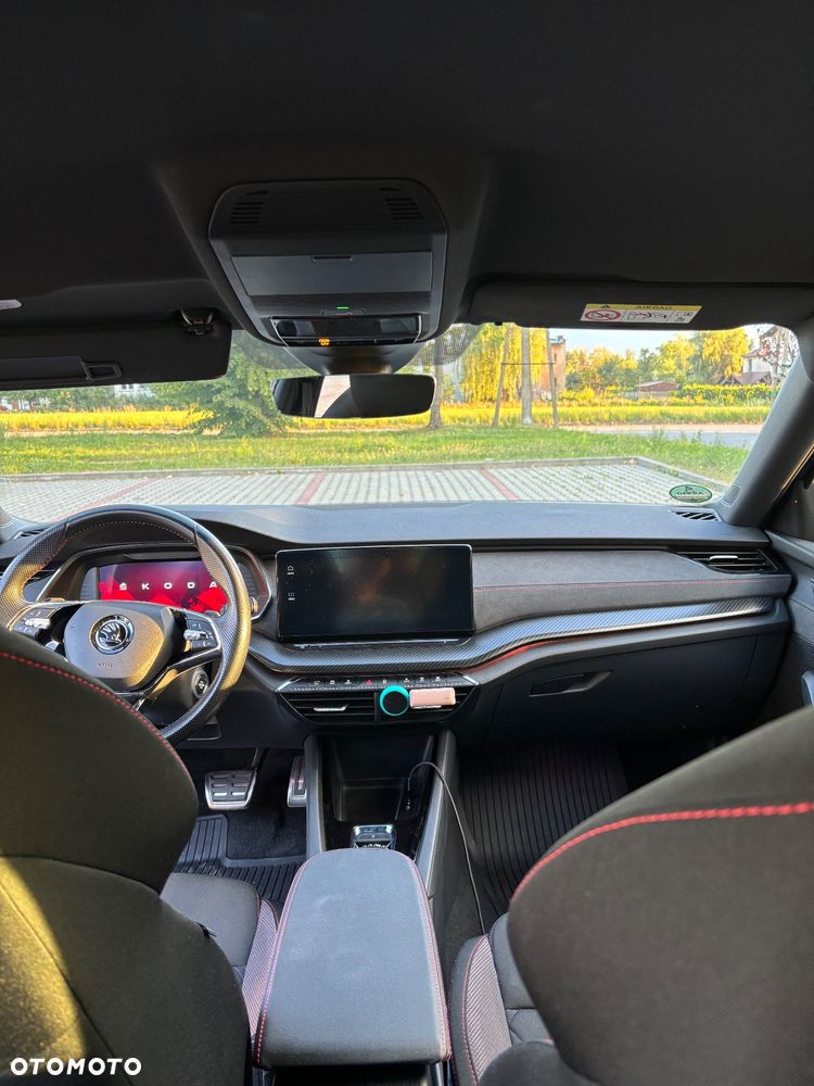 Skoda Octavia 2.0 TDI RS DSG - 9