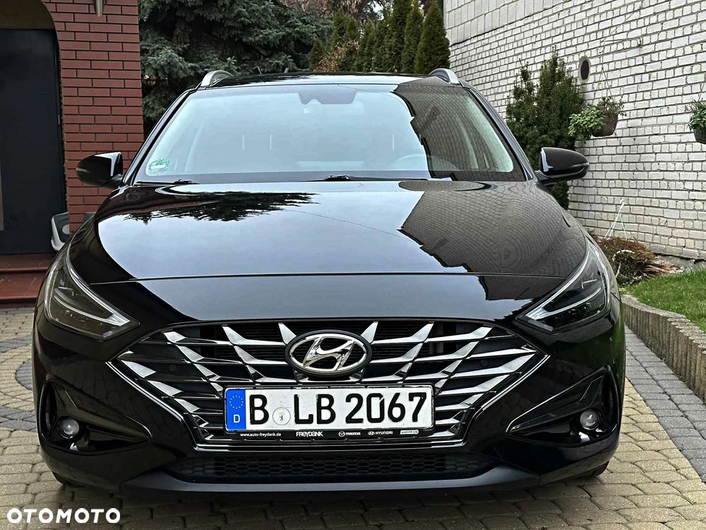 Hyundai i30 1.5 T-GDI 48V-Hybrid EDITION 30+ - 4