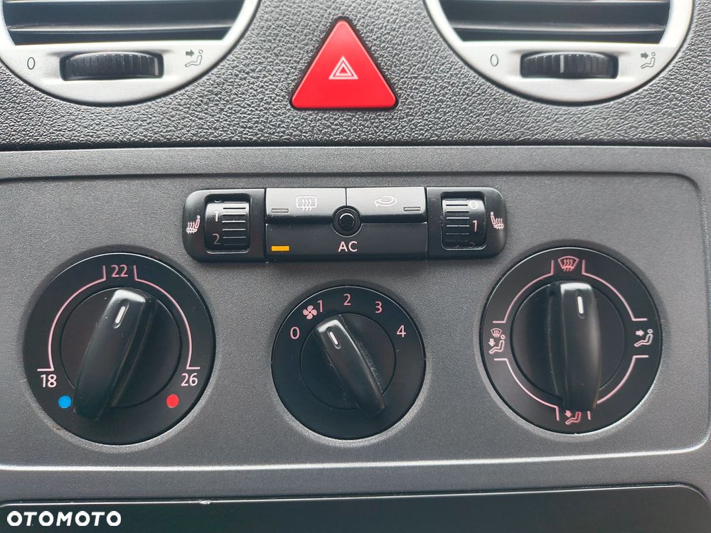 Volkswagen Caddy Life Mixt - 27