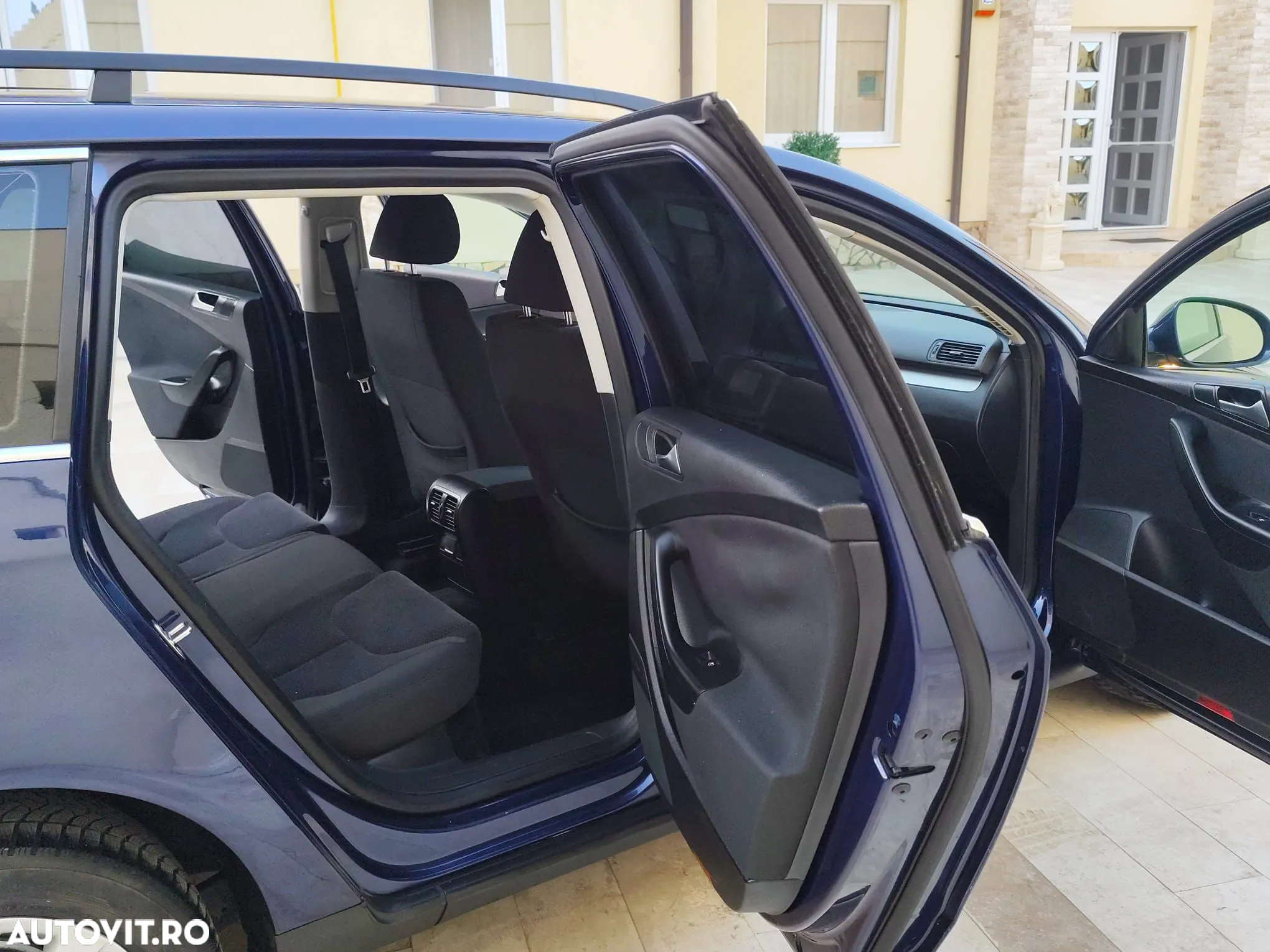 Volkswagen Passat - 9