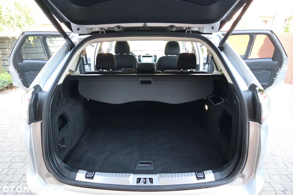 Ford Edge 2.0 TDCi Bi-Turbo 4x4 Titanium - 15