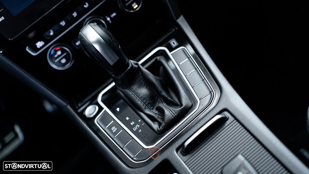 VW Arteon 2.0 TDI Elegance DSG - 40