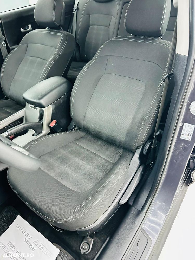 Kia Sportage 1.7 CRDI 2WD Spirit - 19