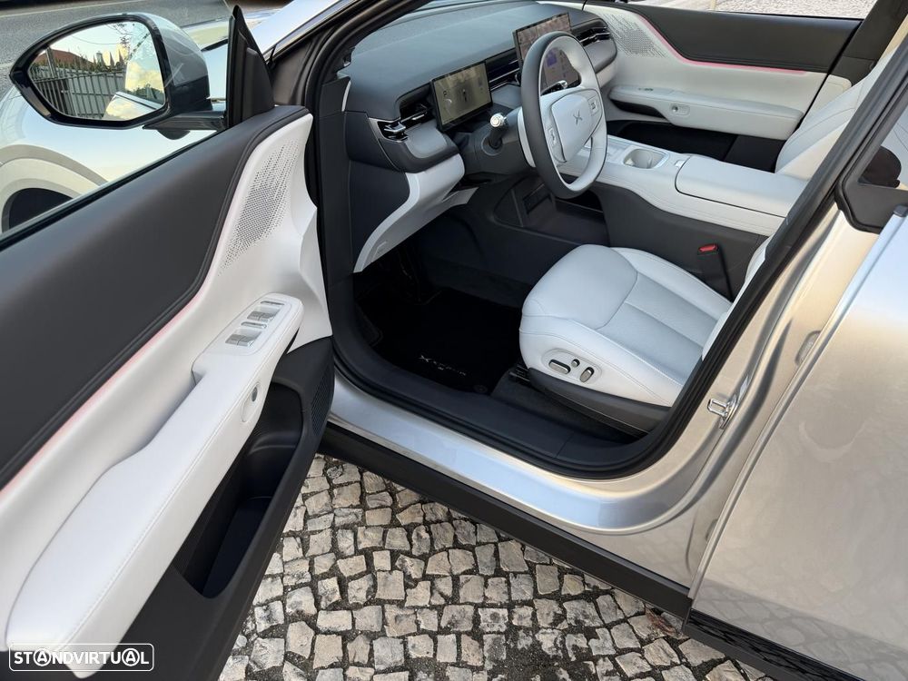 Xpeng G6 80.8 kWh Long Range - 10