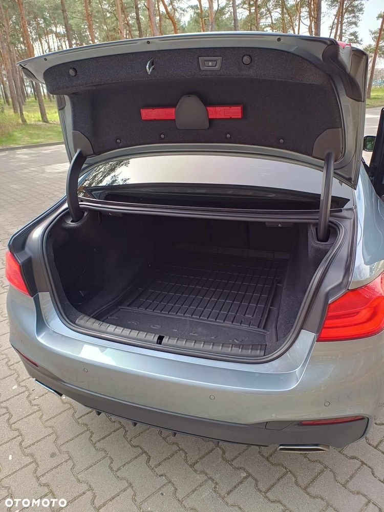 BMW Seria 5 530d xDrive M Sport sport - 17