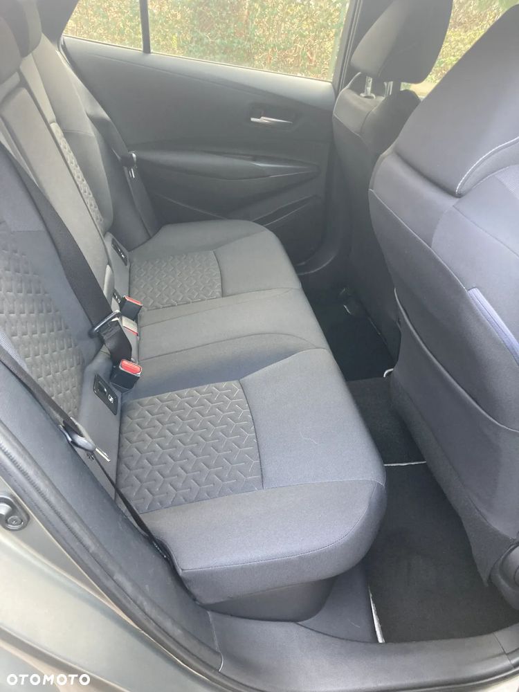 Toyota Corolla 2.0 Hybrid Comfort - 10