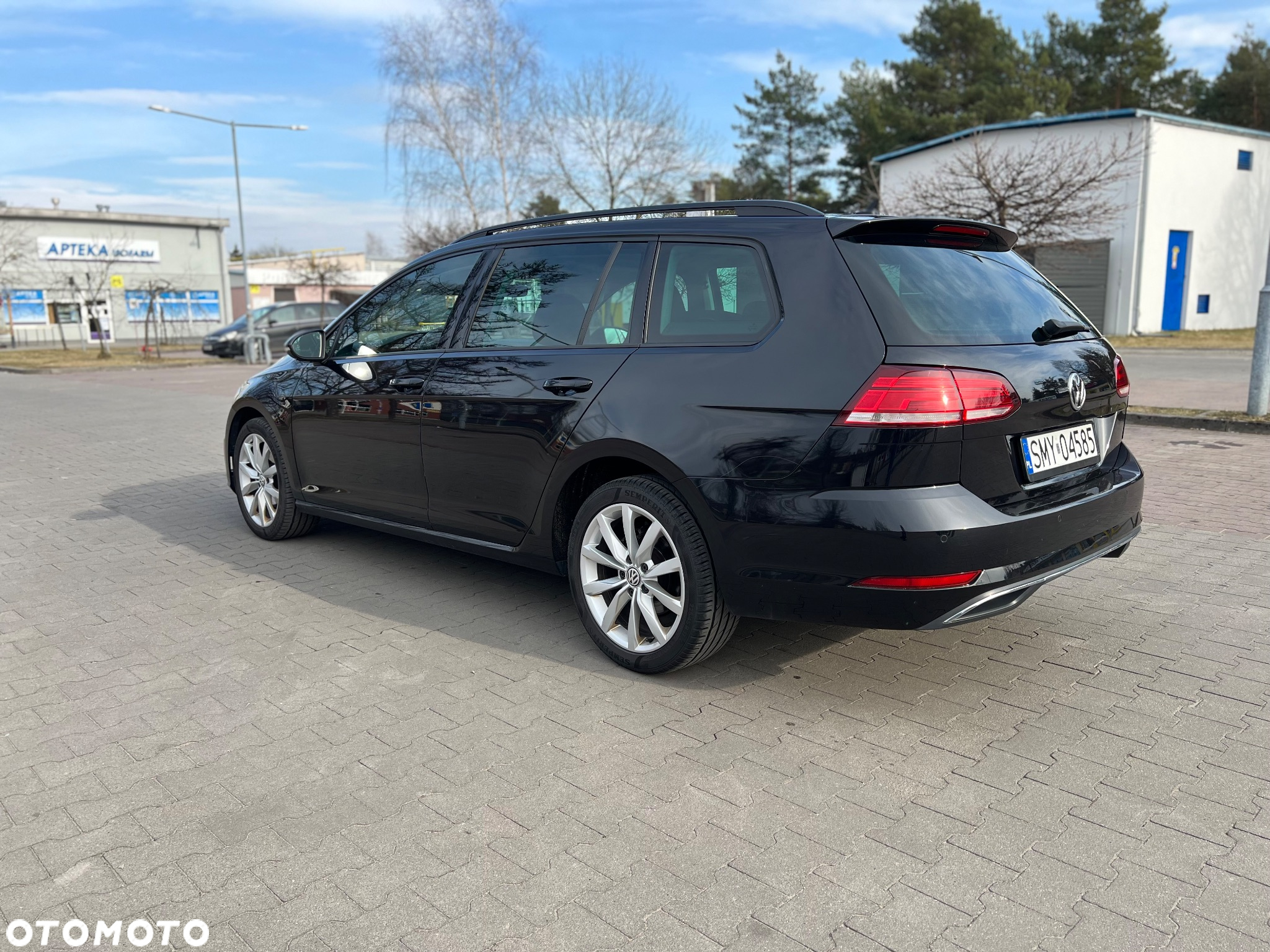 Volkswagen Golf 1.6 TDI (BlueMotion Technology) Comfortline - 8