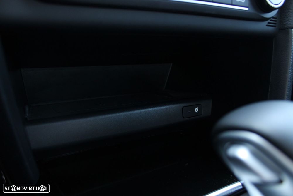 Kia XCeed 1.6 GDi PHEV First Edition+SRF - 37