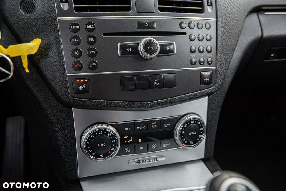 Mercedes-Benz Klasa C 350 CDI DPF 7G-TRONIC BlueEFFICIENCY Avantgarde - 21