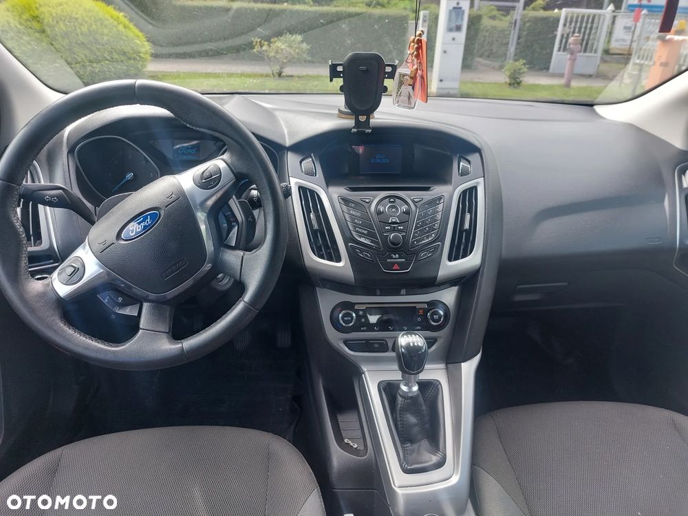 Ford Focus 1.6 TDCi DPF Titanium - 4
