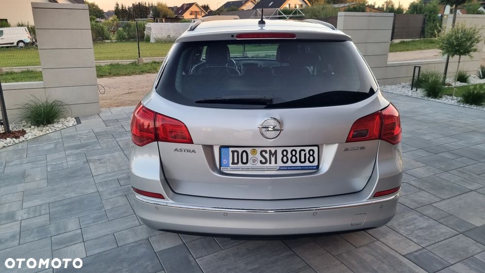 Opel Astra 1.4 T Cosmo - 5