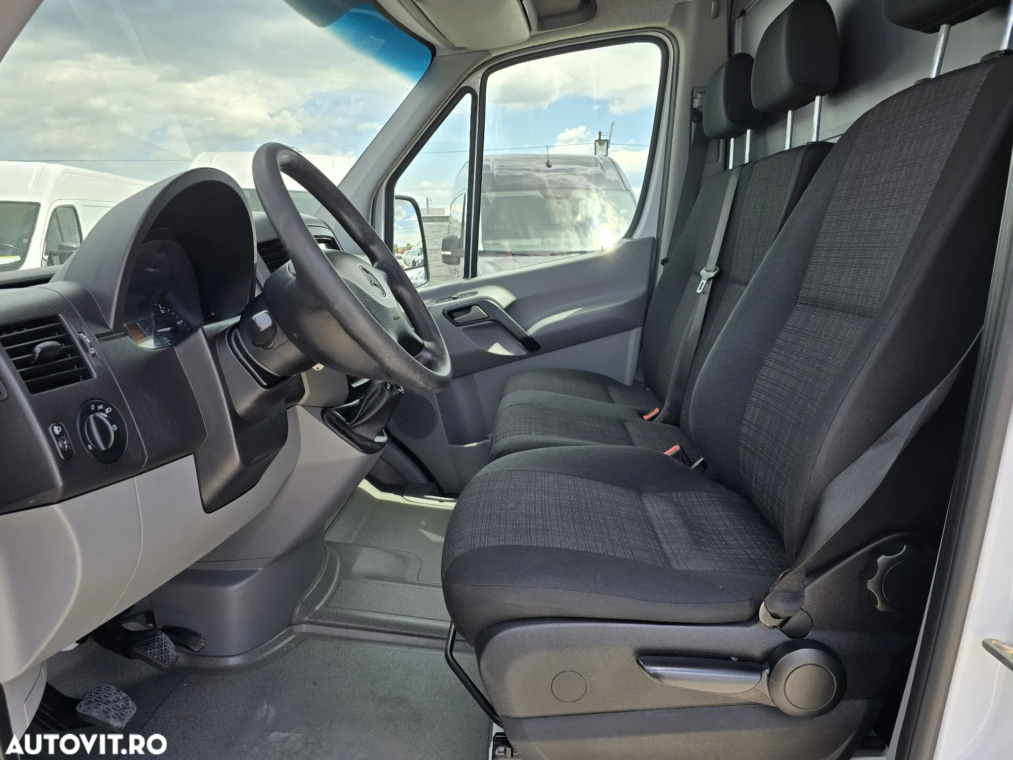 Mercedes-Benz Sprinter L3H2 - 20