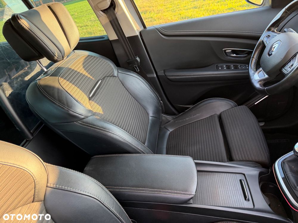 Renault Grand Scenic Gr 1.6 dCi Energy Bose EU6 - 10