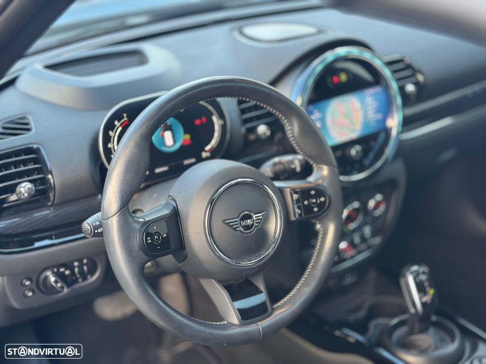 MINI Clubman Cooper Premium Yours Auto - 3