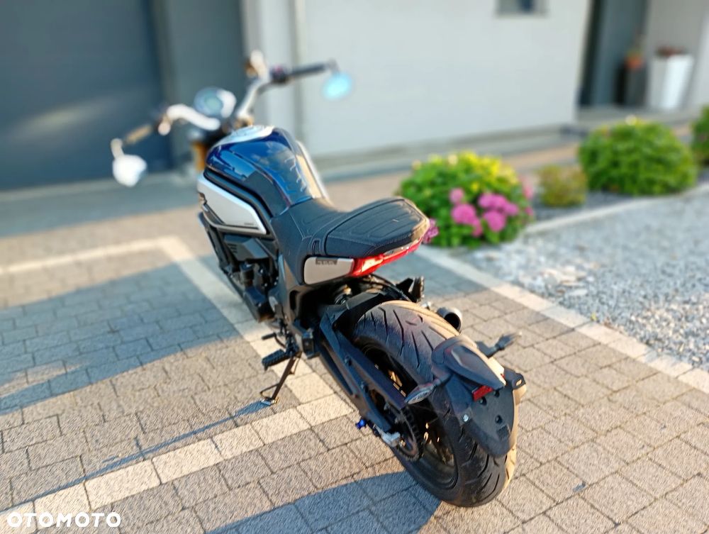 CFMoto 700CL-X Heritage - 10