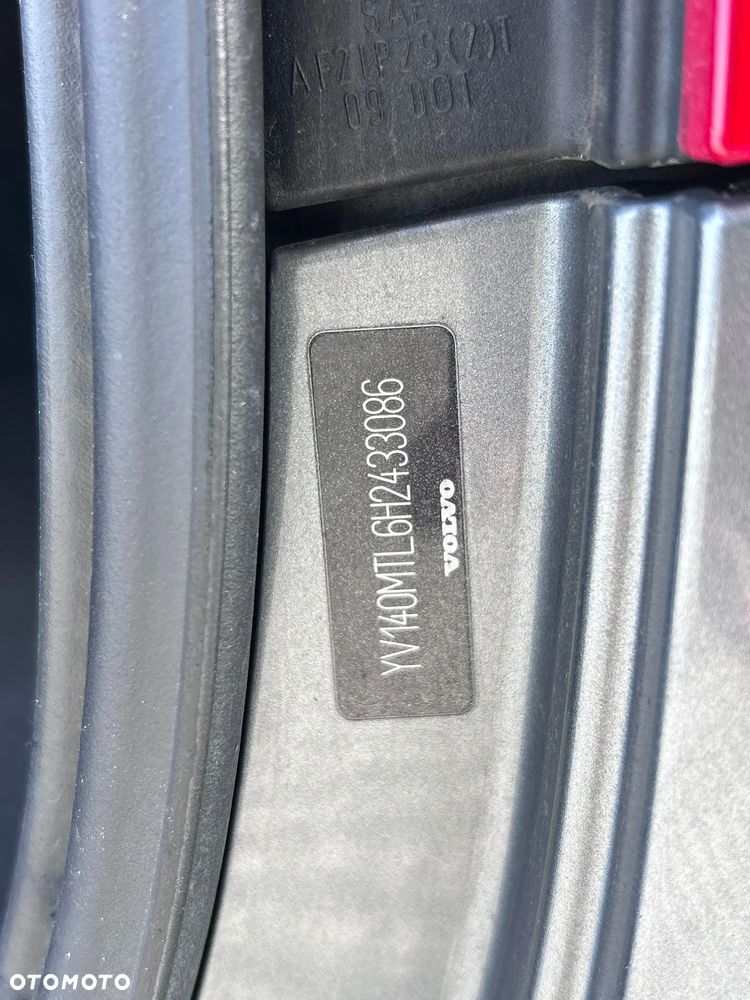 Volvo S60 T5 Drive-E Dynamic Edition (Momentum) - 31