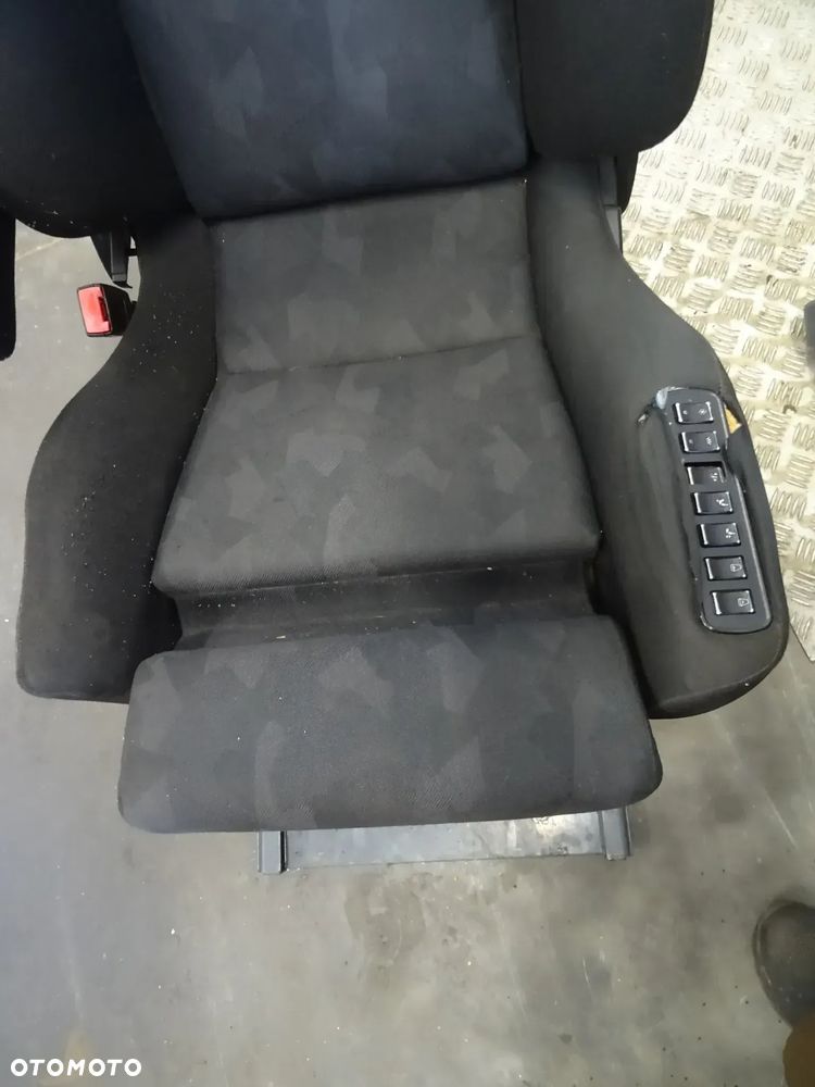 FOTEL LEWY DLA NIEPEŁNOSPRAWNEGO RECARO MERCEDES VITO VIANO W639 NR138 - 20