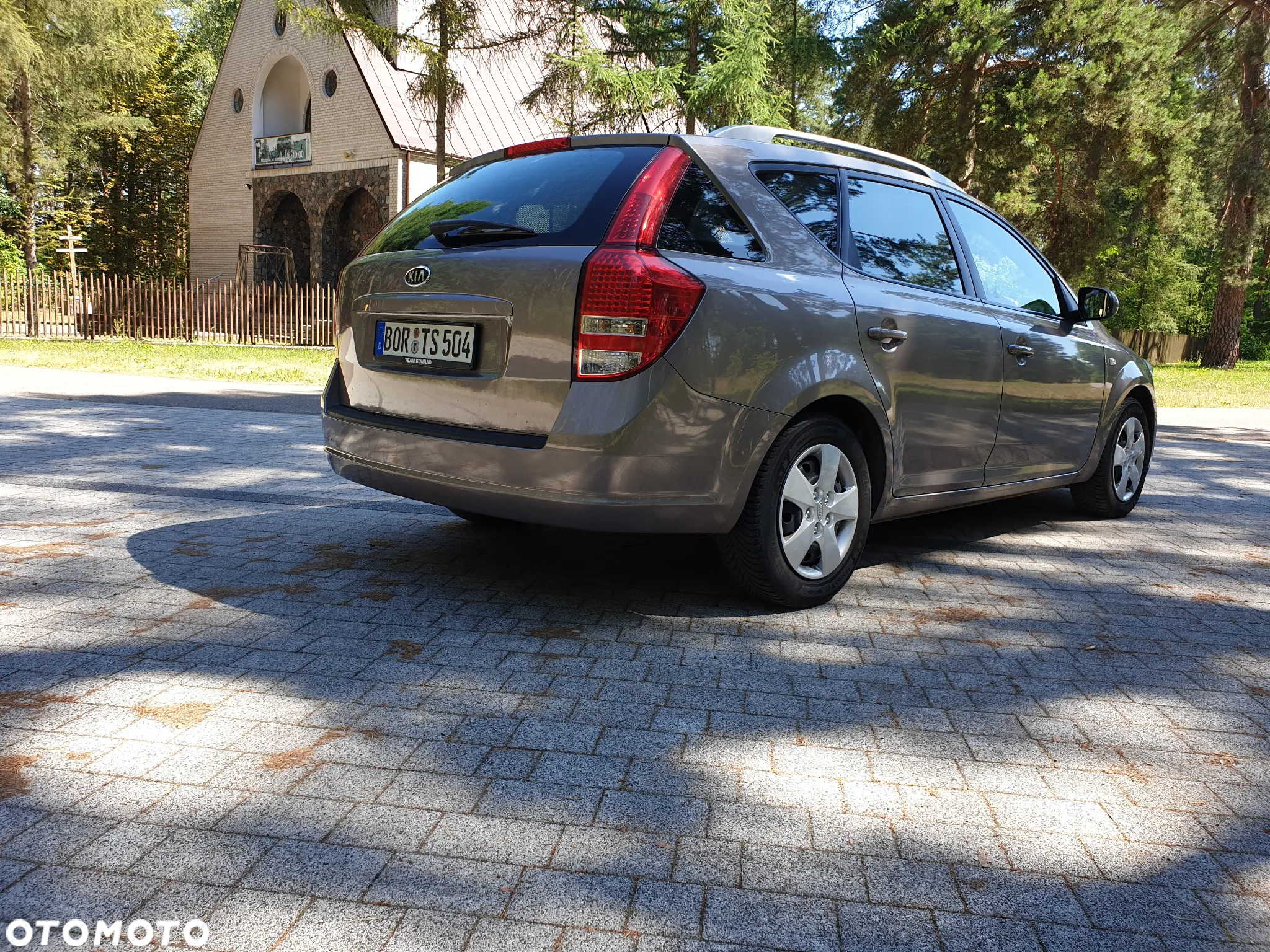 Kia Ceed 1.6 CVVT Spirit - 12
