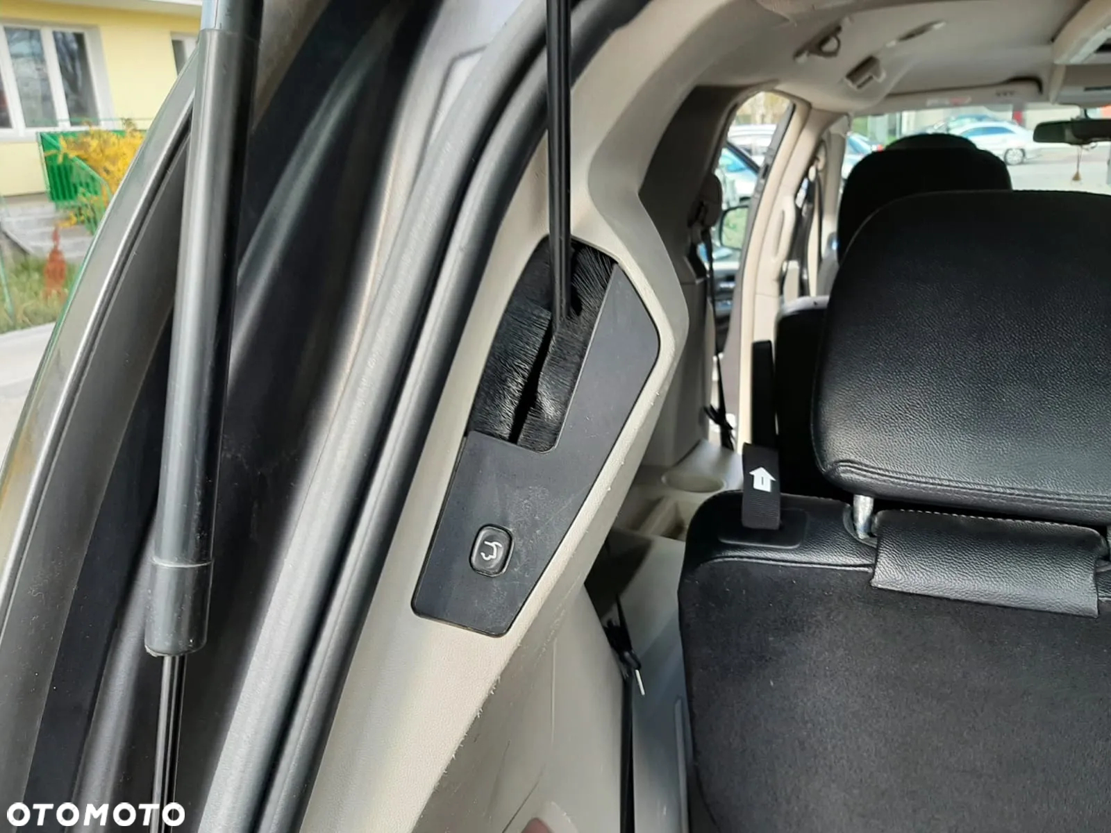 Chrysler Town & Country 3.6 Touring - 15