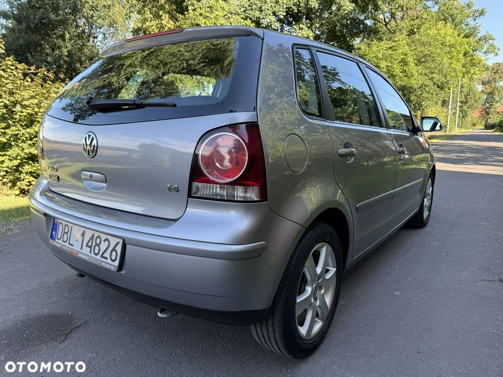 Volkswagen Polo 1.4 16V Comfortline - 6