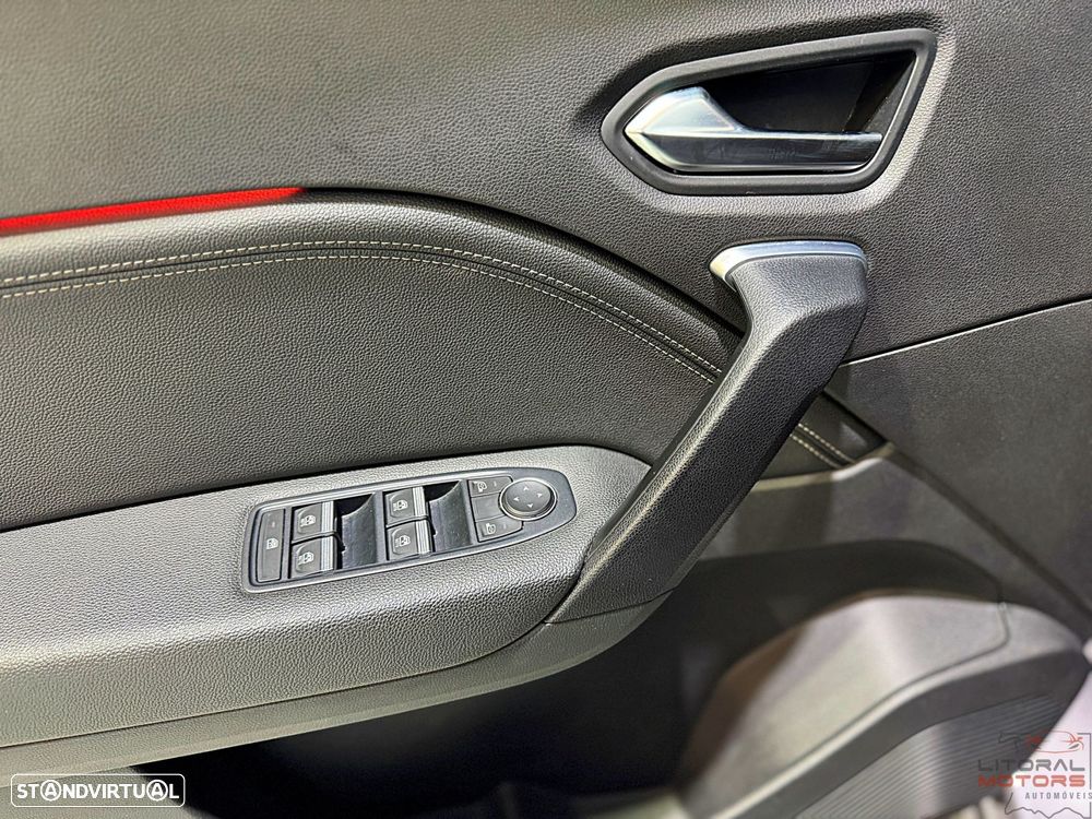 Renault Captur 1.0 TCe Techno - 17