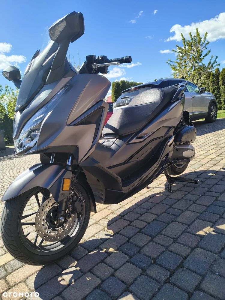 Honda NSS - 8