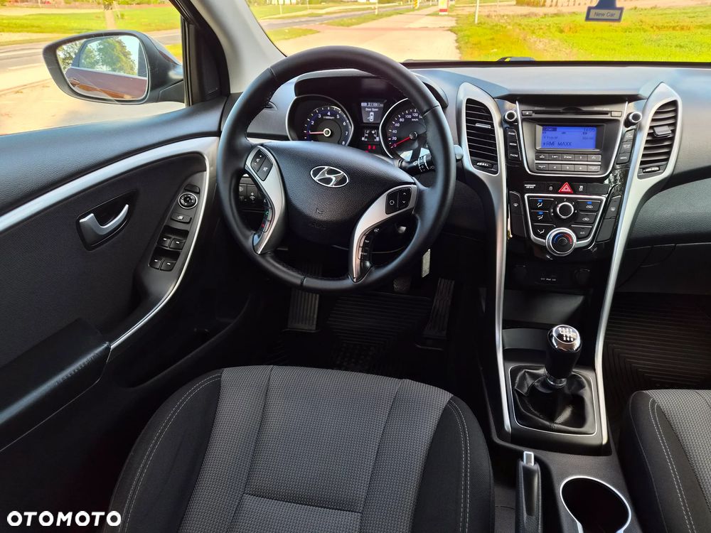 Hyundai i30 1.4 Premium - 4