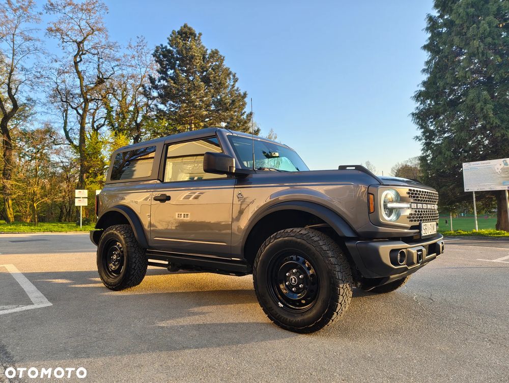 Ford Bronco - 20