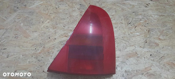 Lampa Prawa LEWA Tył Tylna Renault Clio II 2 Przedlift