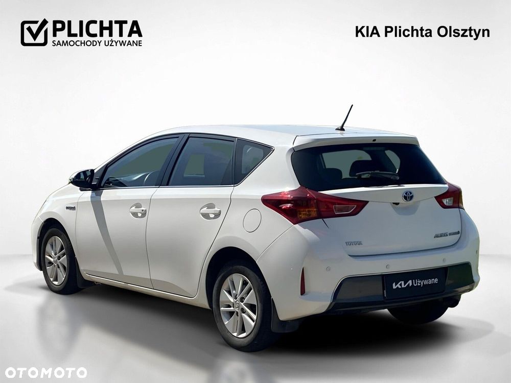 Toyota Auris - 4