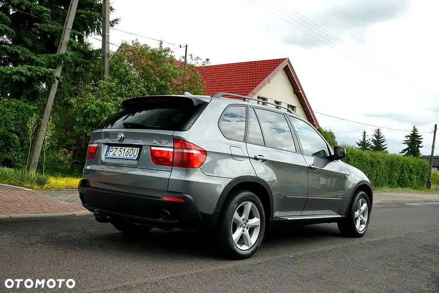 BMW X5 3.0si xDrive - 16