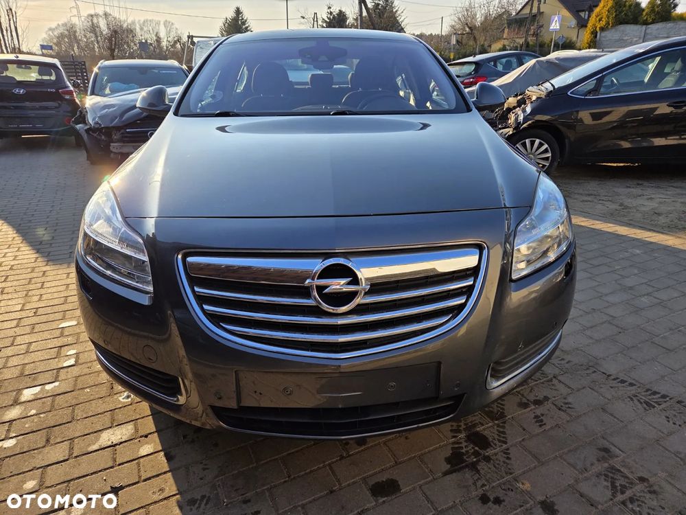 Opel Insignia - 16