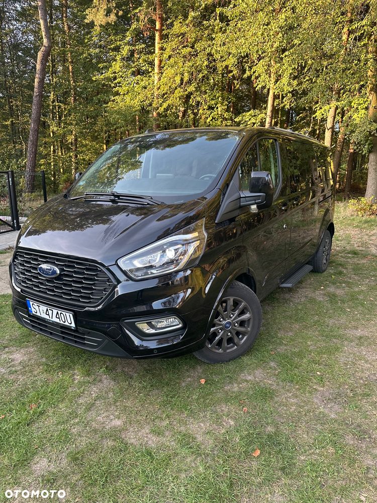 Ford Tourneo Custom 2.0 EcoBlue L2 Shuttle Bus Titanium Sel.Shift - 2