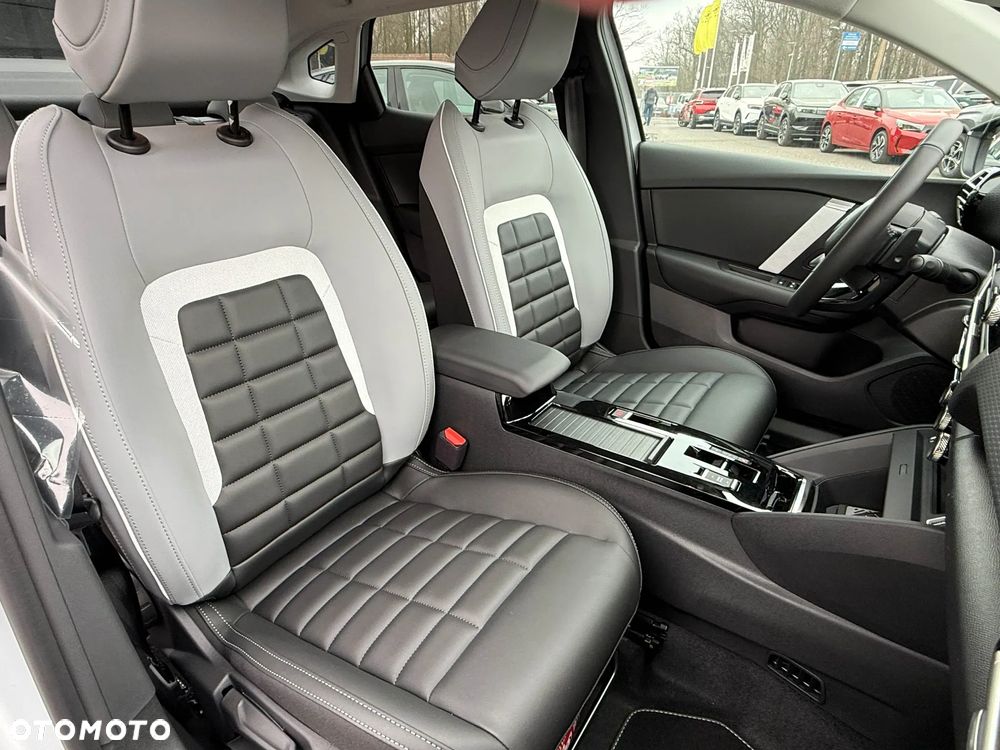 Citroën C4X 1.2 mHEV Max eDCT6 - 10