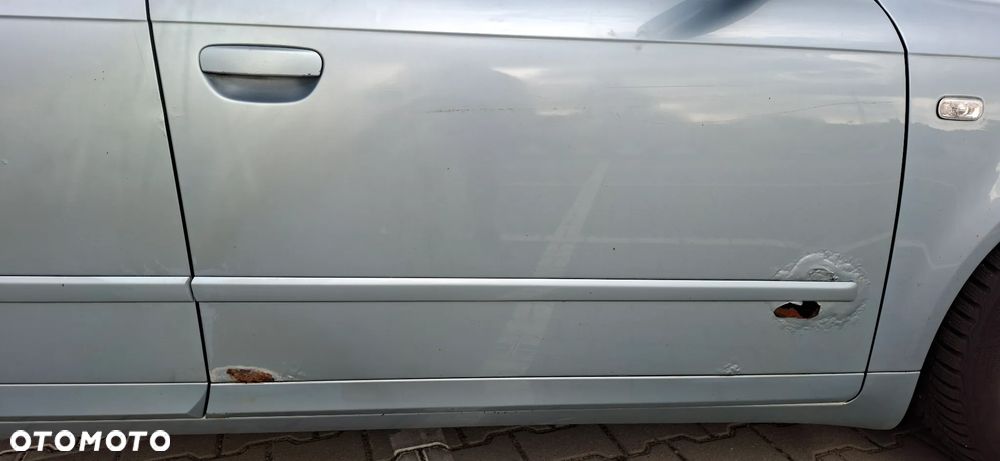 Audi A4 Avant - 10