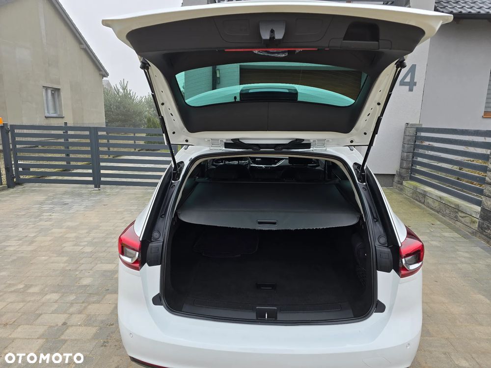 Opel Insignia 2.0 Automatik Edition - 28