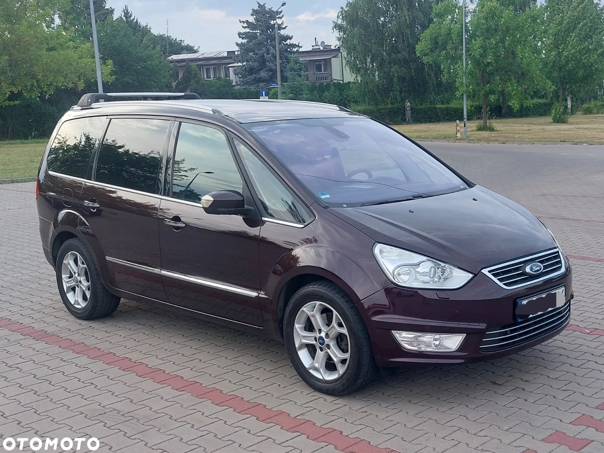 Ford Galaxy 2.0 TDCi Titanium - 16