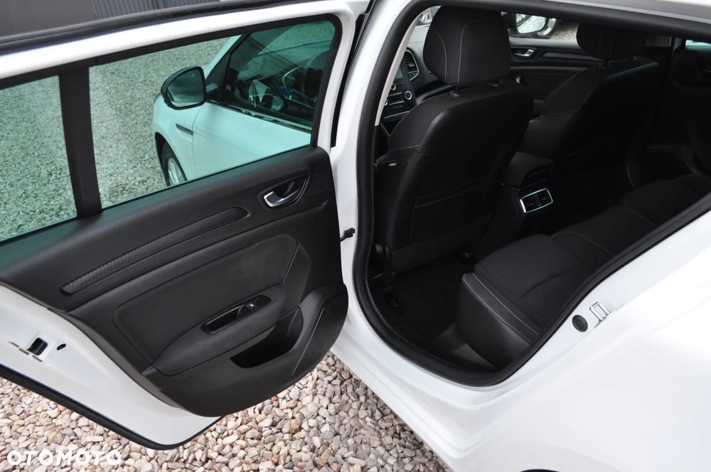 Renault Megane BLUE dCi 115 LIMITED - 19