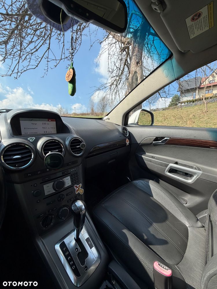 Opel Antara - 8