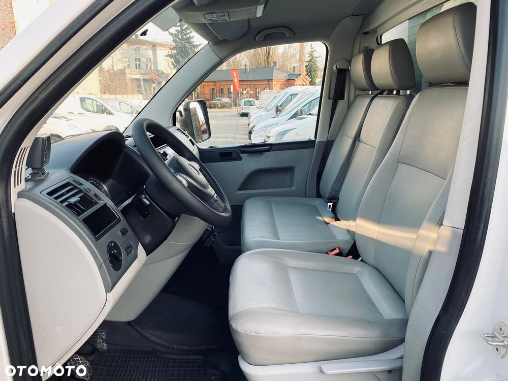 Volkswagen TRANSPORTER - 13