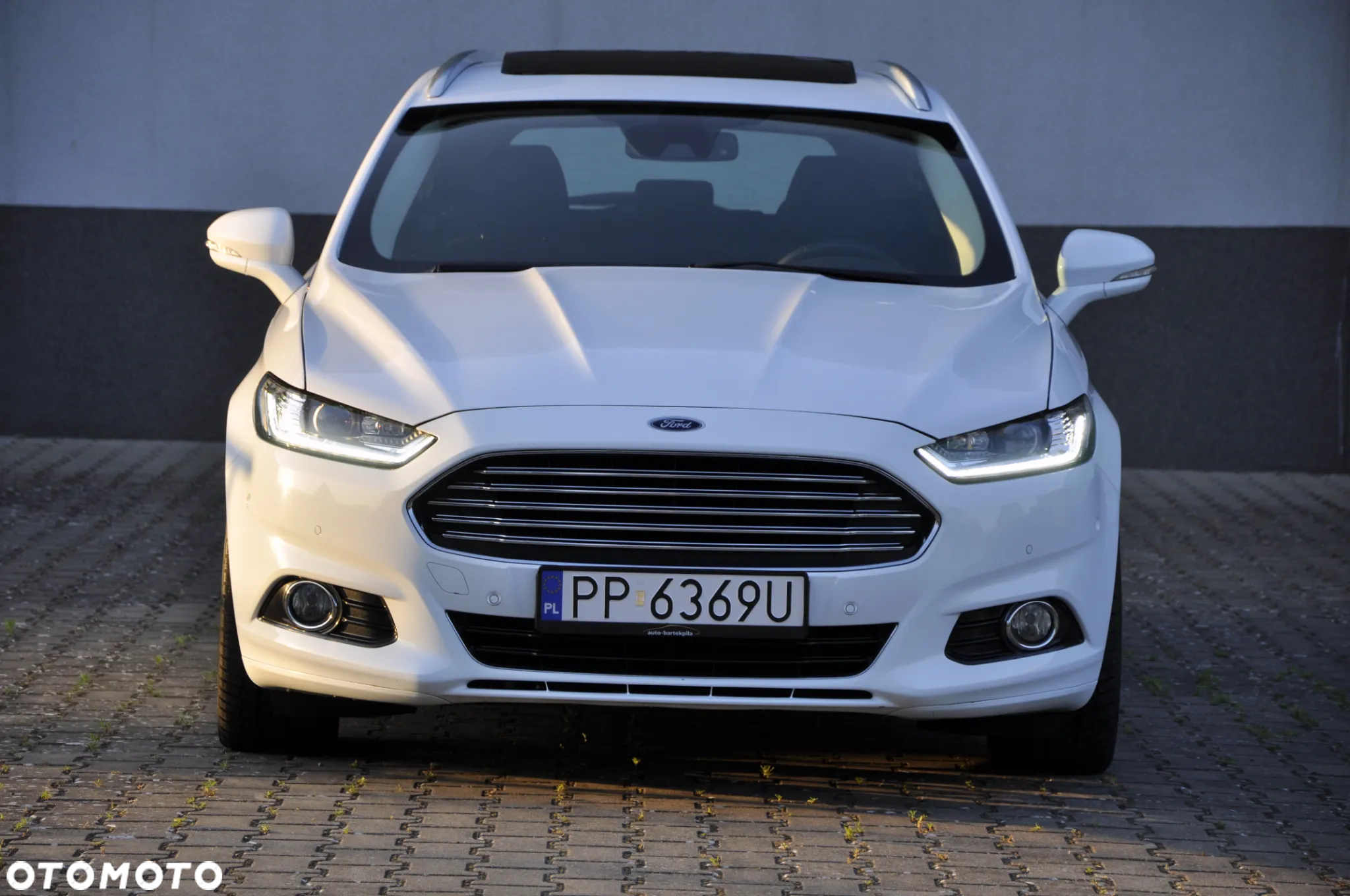 Ford Mondeo Turnier 2.0 TDCi PowerShift-Aut Allrad Titanium - 6