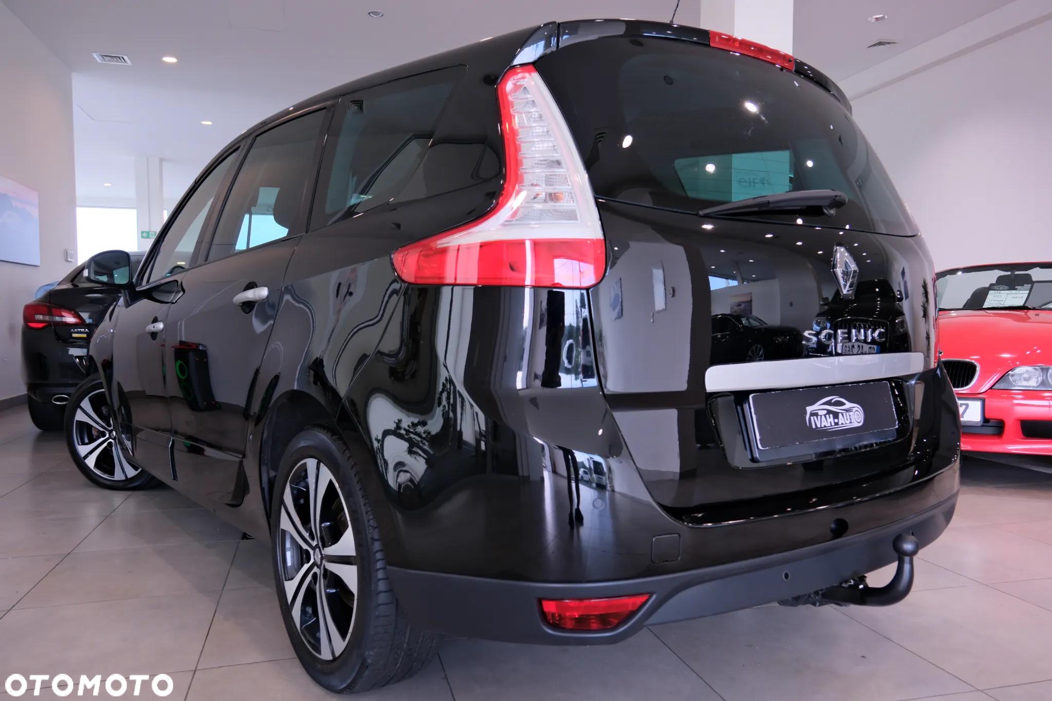 Renault Scenic 2.0 16V 140 CVT Bose Edition - 9
