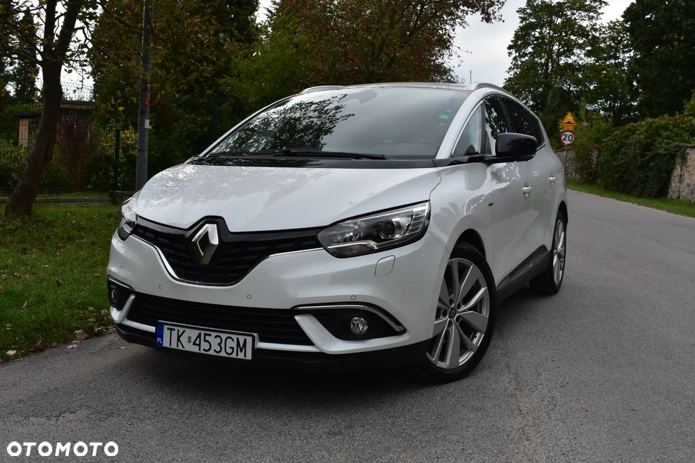 Renault Scenic - 17