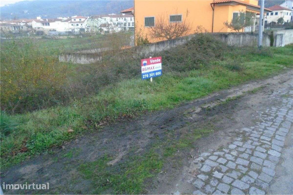 TERRENO PARA CONSTRUÇÃO - Grande imagem: 3/6
