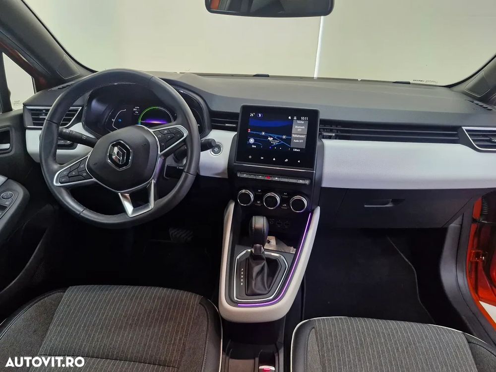 Renault Clio V E-Tech 145 Techno - 3