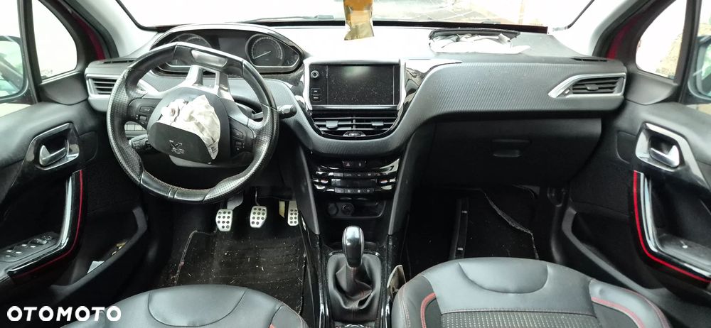 Peugeot 2008 1.2 Pure Tech Crossway S&S - 14