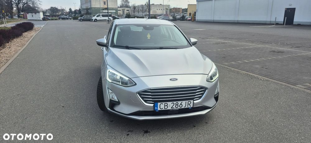 Ford Focus 1.0 EcoBoost Trend Edition - 8