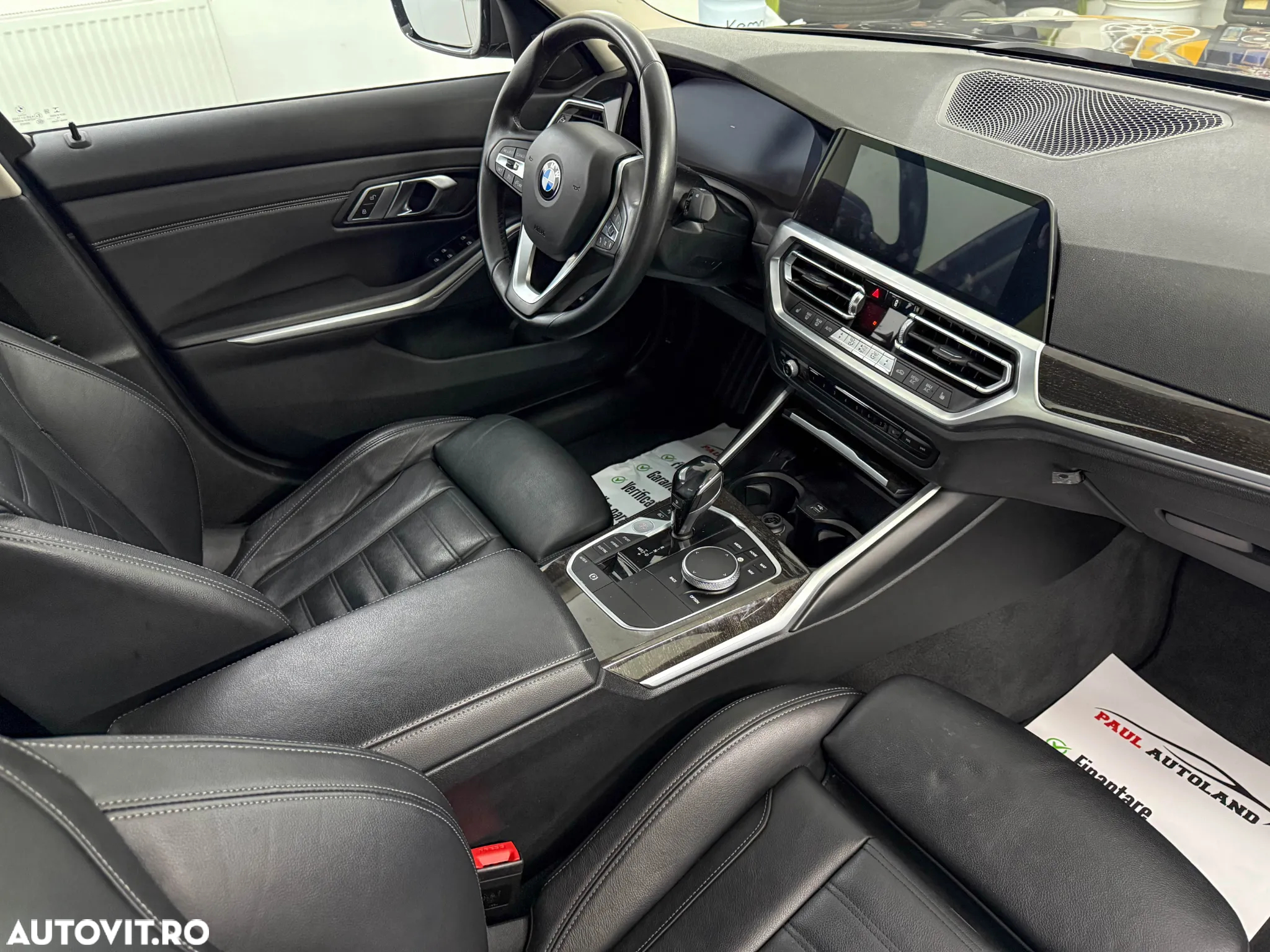 BMW Seria 3 330e Aut. Sport Line - 28