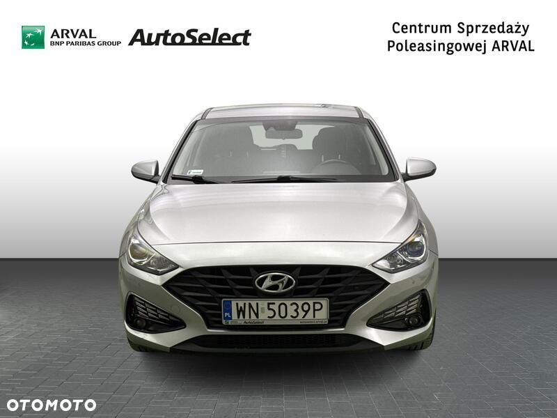 Hyundai i30 1.5 DPI Classic + - 9