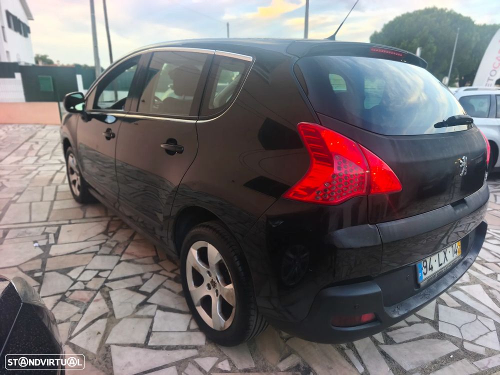 Peugeot 3008 1.6 e-HDi Allure CMP6 - 34